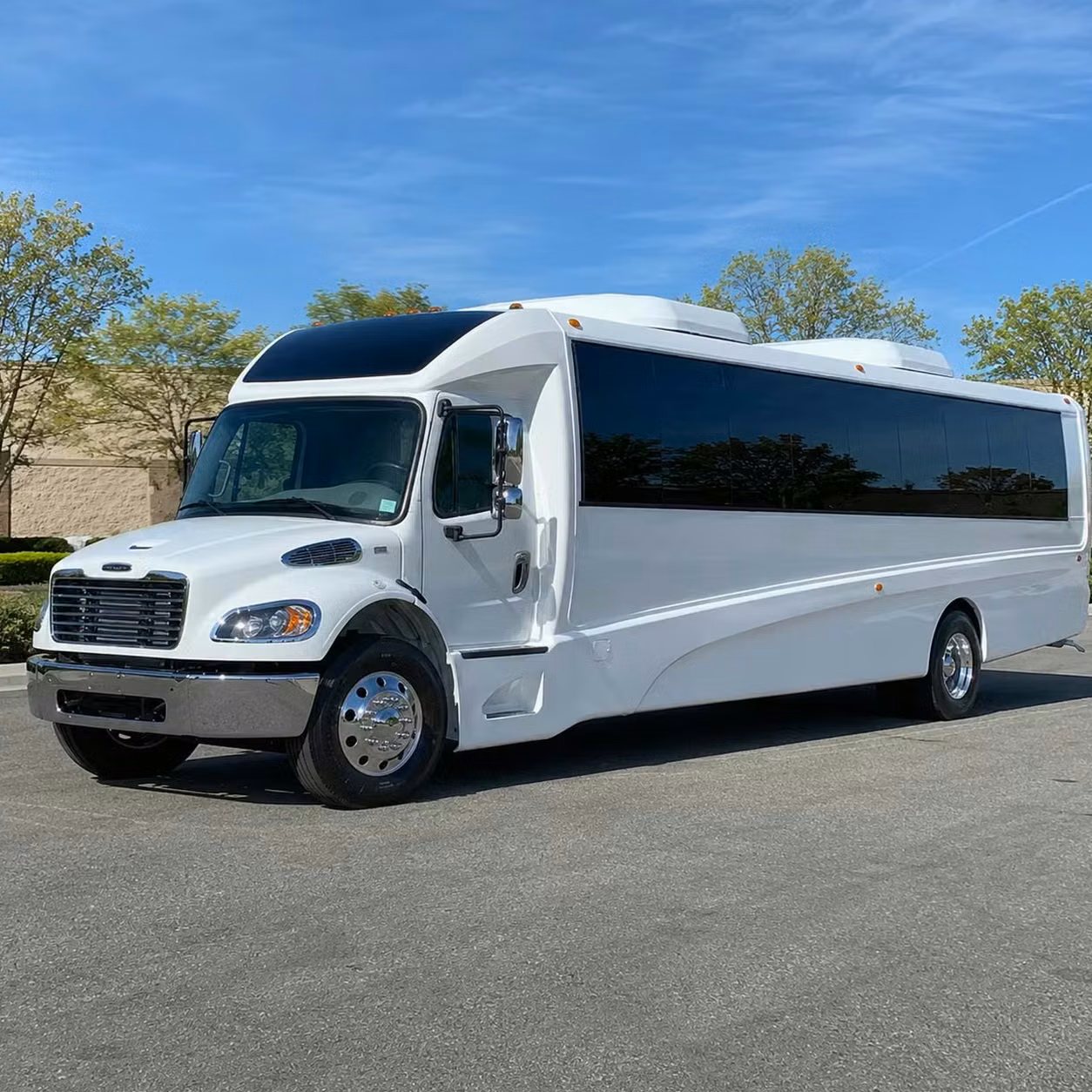 burlingame 28 passenger minibus rental