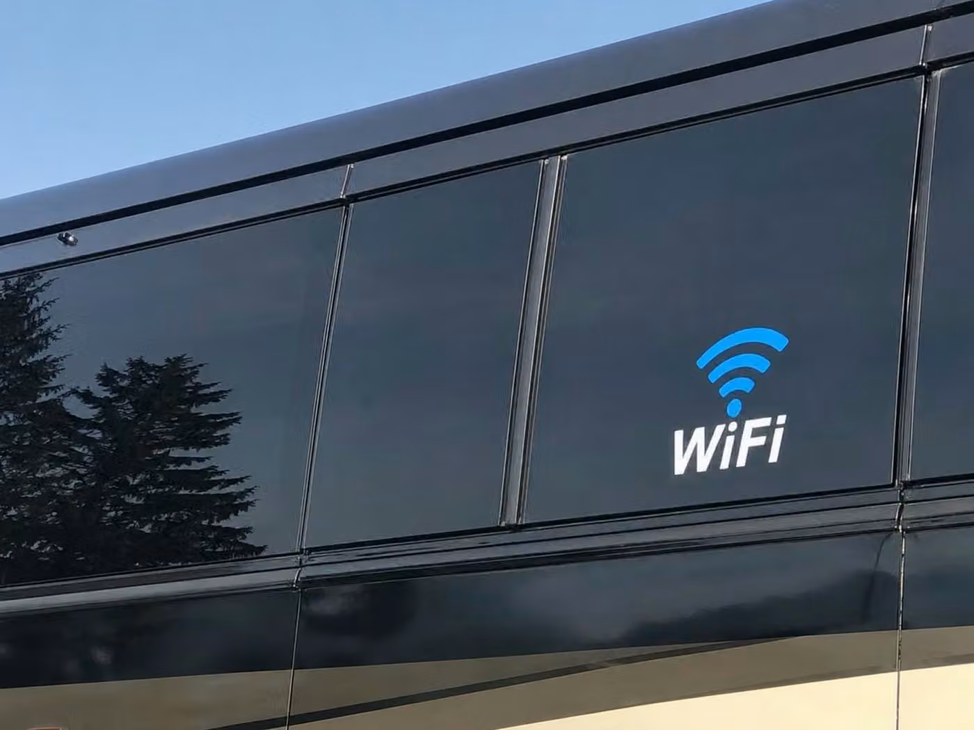 burlingame charter bus wifi